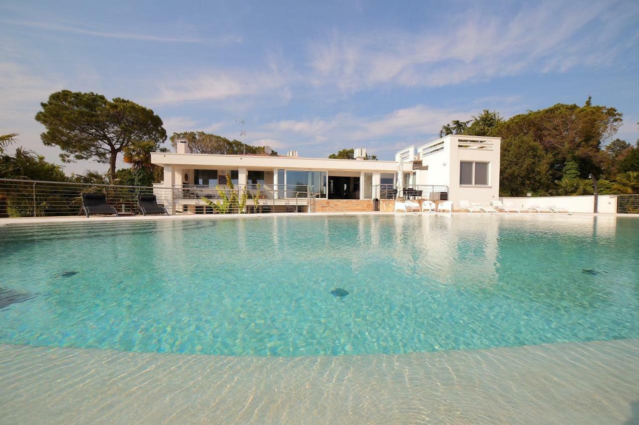 Agriturismob&B Loggia Degli Artisti Palazzolo dello Stella المظهر الخارجي الصورة